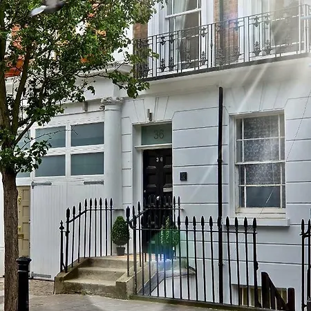 Victoria Lodgings London